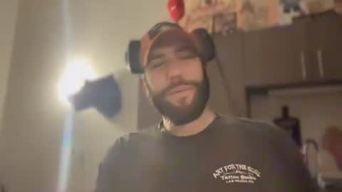 Snapshot of dj_chaterbate chatting on 01/13/26, 09:25 DJ Chaterbate online show from 01/13/26, 09:25