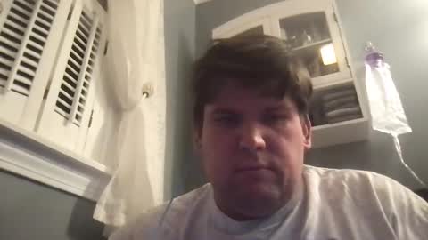 Snapshot of dj_stud chatting on 01/02/25, 06:40 dj_stud online show from 01/02/25, 06:40