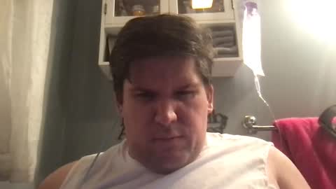 Snapshot of dj_stud chatting on 02/18/25, 06:15 dj_stud online show from 02/18/25, 06:15