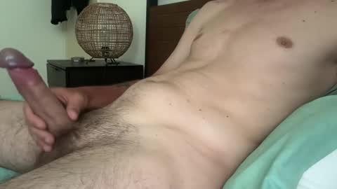 Snapshot of django00 chatting on 12/28/24, 04:08 django00 online show from 12/28/24, 04:08