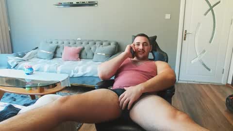 Snapshot of djmute chatting on 10/20/25, 12:27 STR8 BOYv online show from 10/20/25, 12:27