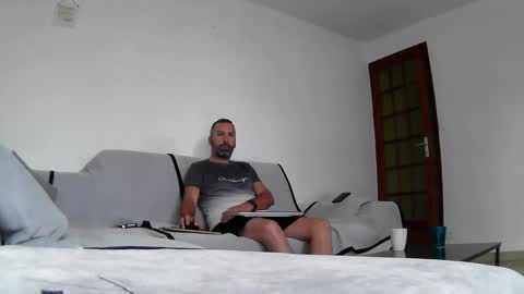 Snapshot of djo3322 chatting on 12/02/24, 09:02 Djo online show from 12/02/24, 09:02