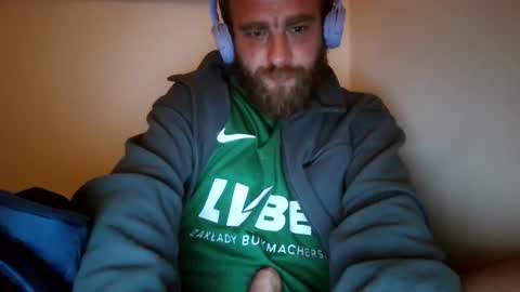 Snapshot of djschoor chatting on 09/19/25, 10:43 djschoor online show from 09/19/25, 10:43