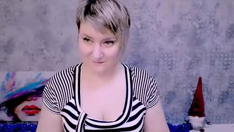 Snapshot of djullia chatting on 01/05/25, 12:10 djullia online show from 01/05/25, 12:10