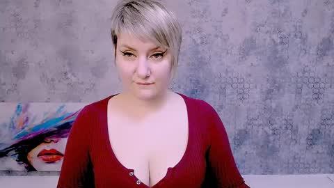 Snapshot of djullia chatting on 02/20/25, 12:15 djullia online show from 02/20/25, 12:15