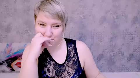 Snapshot of djullia chatting on 03/06/25, 01:14 djullia online show from 03/06/25, 01:14