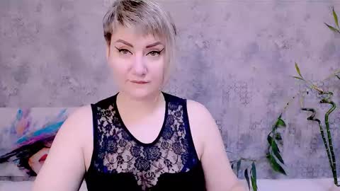 djullia online show from 10/25/25, 05:48