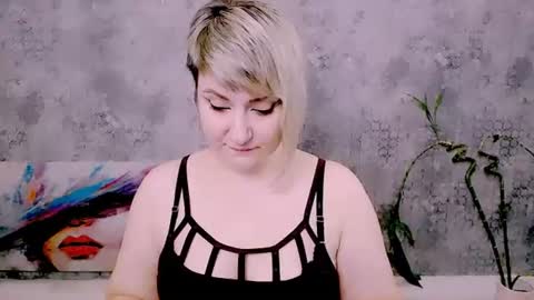 djullia online show from 06/18/26, 06:13