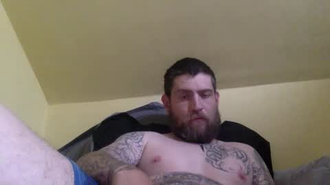 Snapshot of dkh062809 chatting on 10/31/25, 03:29 tryna find my freak other half to help me with this profession online show from 10/31/25, 03:29