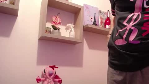 Snapshot of dlacarra chatting on 11/16/25, 10:15 David Lucky 13 online show from 11/16/25, 10:15