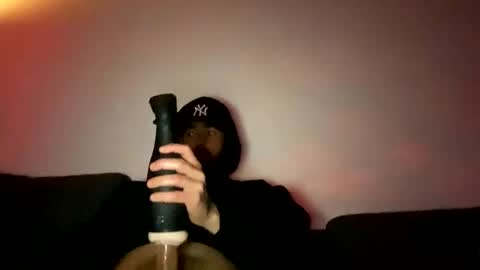 Azier online show from 03/16/26, 09:41