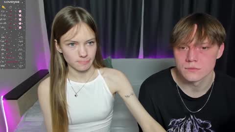 Polly and Kiriko online show from 12/04/24, 08:18