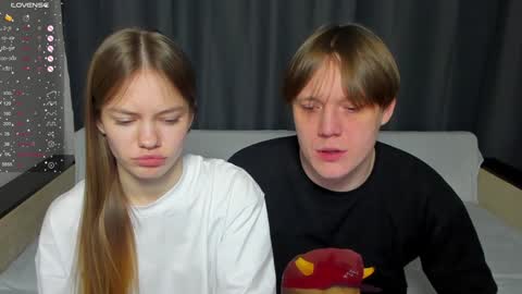 Polly and Kiriko online show from 01/16/25, 08:00