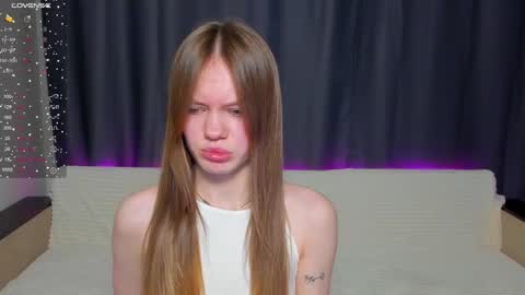 Polly and Kiriko online show from 03/11/25, 08:09