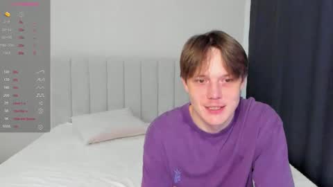 Polly and Kiriko online show from 09/22/25, 09:55