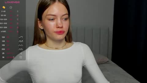 Snapshot of do_dick chatting on 04/17/26, 01:03 Polly and Kiriko online show from 04/17/26, 01:03
