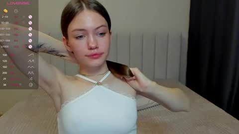 Snapshot of do_dick chatting on 06/02/26, 05:04 Polly and Kiriko online show from 06/02/26, 05:04