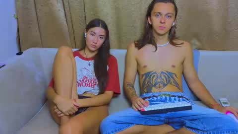 Snapshot of do_u_know_them chatting on 02/28/25, 12:42 Kirahe  Mirashe online show from 02/28/25, 12:42