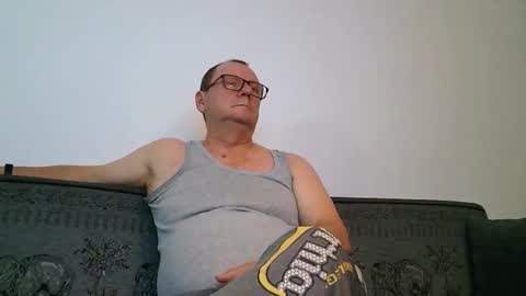 Snapshot of dobrybogdan chatting on 11/23/25, 05:02 dobrybogdan online show from 11/23/25, 05:02