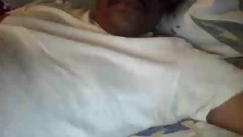 Snapshot of dockomodo77 chatting on 11/11/25, 06:52 Alex online show from 11/11/25, 06:52