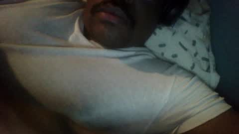 Snapshot of dockomodo77 chatting on 11/17/25, 01:00 Alex online show from 11/17/25, 01:00