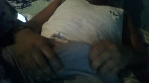 Snapshot of dockomodo77 chatting on 11/26/25, 01:17 Alex online show from 11/26/25, 01:17