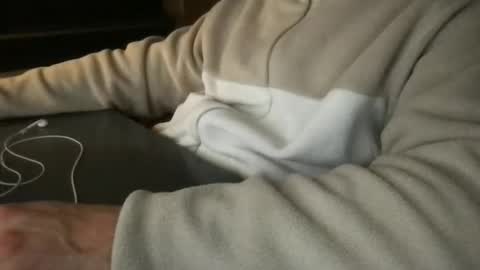 doctor_luv_69 online show from 10/16/25, 09:27