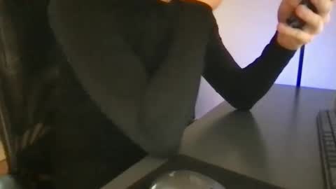 Snapshot of doctor_luv_69 chatting on 03/16/26, 09:24 doctor_luv_69 online show from 03/16/26, 09:24