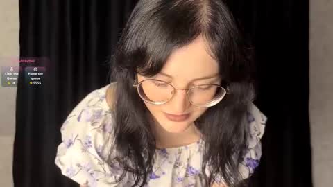 Snapshot of dodiebabikian chatting on 11/29/25, 09:18 Annie PVT IS OPEN online show from 11/29/25, 09:18