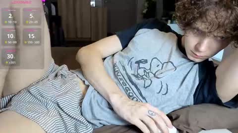 Snapshot of doedeeer chatting on 03/02/26, 05:30 Alex online show from 03/02/26, 05:30