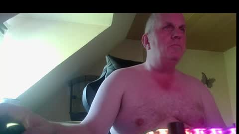 doggy2629 online show from 06/24/26, 07:51