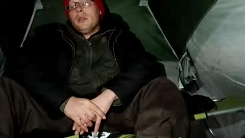 dogmaster95 online show from 11/17/25, 05:24