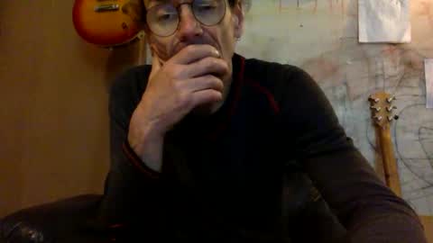 Snapshot of dogstarmanitee chatting on 09/25/25, 01:04 dogstarmanitee online show from 09/25/25, 01:04