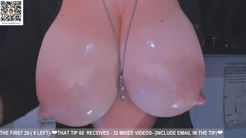 Snapshot of dolce4you69 chatting on 02/11/25, 10:59 Dea----IF YOU WANT TO SUPPORT ME -Purshase subscribtions scroll BIO THANK YOU LOVE - online show from 02/11/25, 10:59