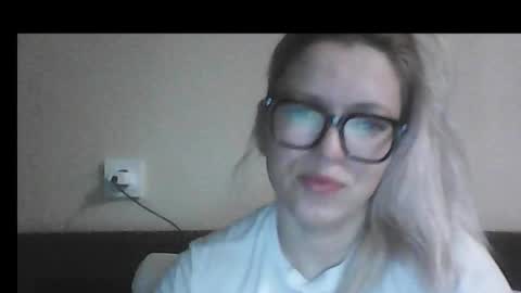 dolce_tempt online show from 02/28/26, 10:11