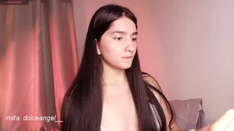 Snapshot of dolceangel__ chatting on 09/27/25, 02:38 Blair online show from 09/27/25, 02:38
