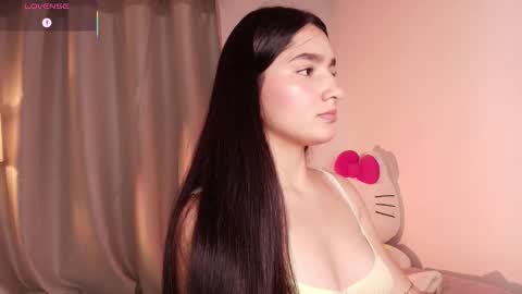 Snapshot of dolceangel__ chatting on 10/11/25, 02:22 Blair online show from 10/11/25, 02:22
