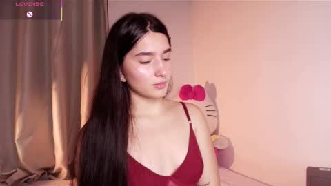 Snapshot of dolceangel__ chatting on 10/18/25, 04:37 Blair online show from 10/18/25, 04:37