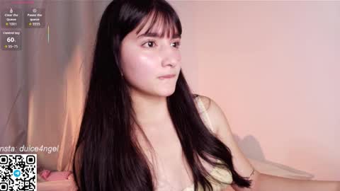 Snapshot of dolceangel__ chatting on 01/12/26, 03:45 Blair online show from 01/12/26, 03:45