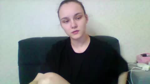 Snapshot of dolcezza_ chatting on 04/10/26, 11:15 dolcezza_ online show from 04/10/26, 11:15