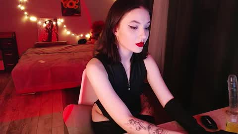 Snapshot of doll1_maiya chatting on 12/02/25, 08:37 doll1_maiya online show from 12/02/25, 08:37