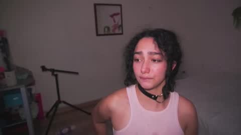 Snapshot of doll4you_ chatting on 09/30/25, 10:48 Alice y Ros online show from 09/30/25, 10:48