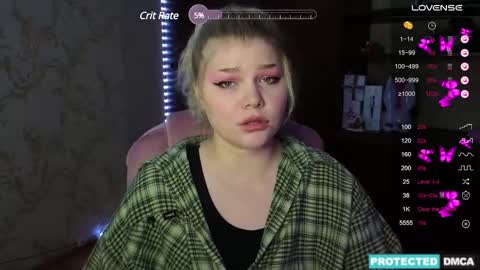 Chloe online show from 12/14/24, 01:05