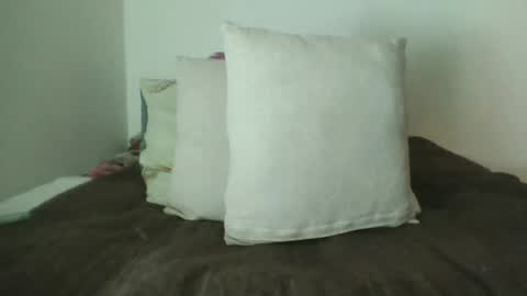 Snapshot of doll_dollys_ chatting on 05/08/26, 06:13 doll_dollys_ online show from 05/08/26, 06:13