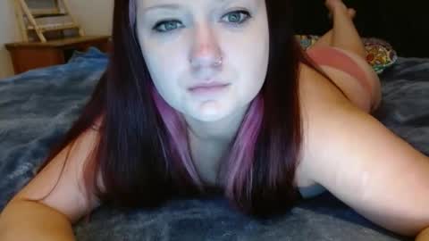 Snapshot of doll_faaace chatting on 02/06/26, 08:12 Morgann online show from 02/06/26, 08:12