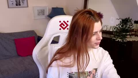 Your doll Lesli online show from 02/09/25, 04:29