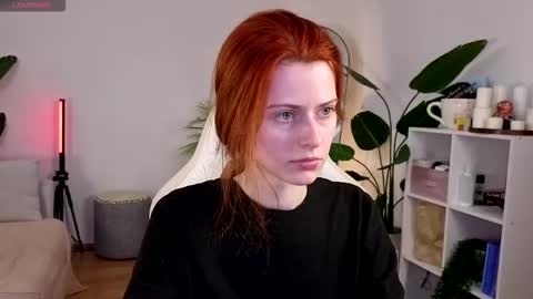 Your doll Lesli online show from 11/06/25, 08:26