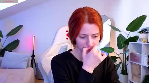 Your doll Lesli online show from 11/09/25, 08:23