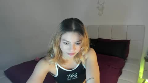 Snapshot of doll_oriana chatting on 04/11/26, 08:57 doll_oriana online show from 04/11/26, 08:57