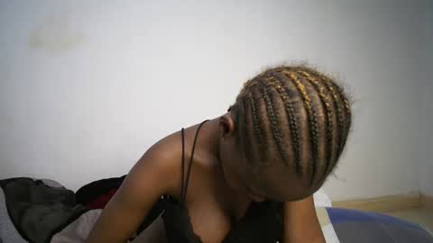 dollberry online show from 02/23/25, 10:06